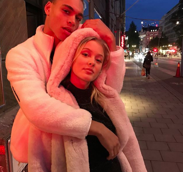 Zara Larsson sätter i hormonspiral och byten ut sin p-stav. Zara Larsson sätter i hormonspiral och byten ut sin p-stav.